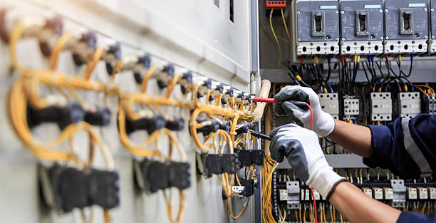 Professional Electrician technician working in Kermit, TX